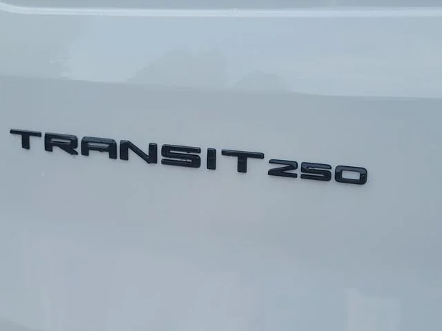 New 2026 Oxford White Ford Base image 9