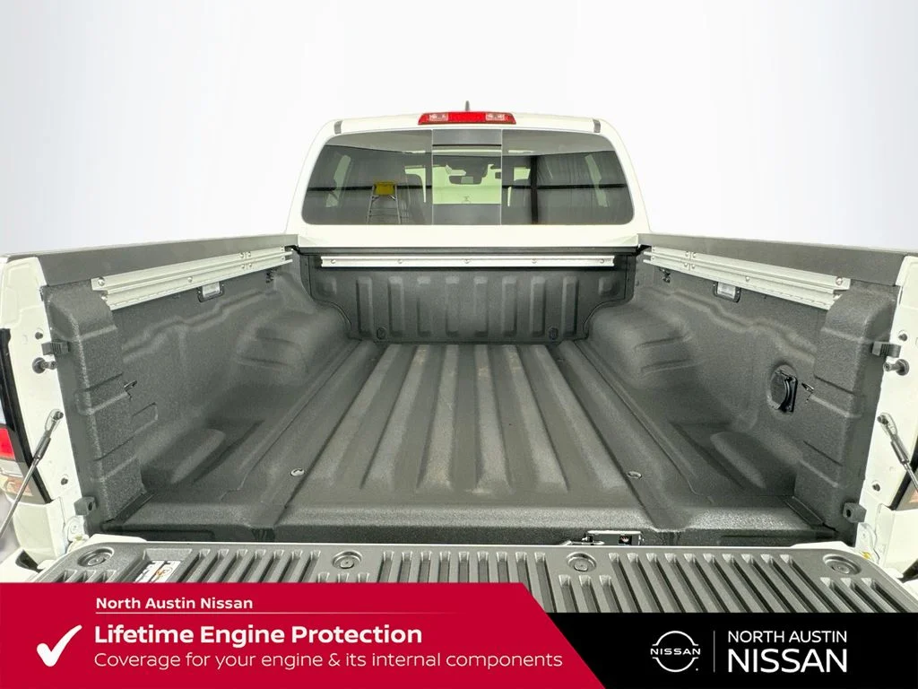 New 2026 White Nissan PRO-X image 31