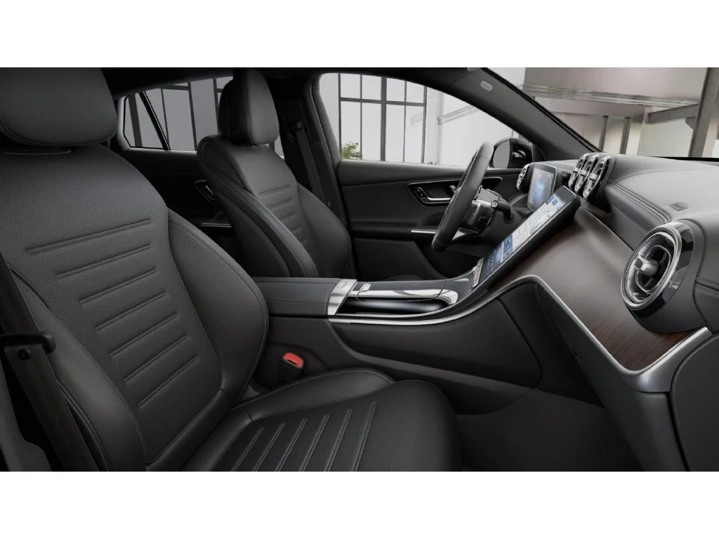 New 2027 White Mercedes-Benz GLC 300 Coupe image 34