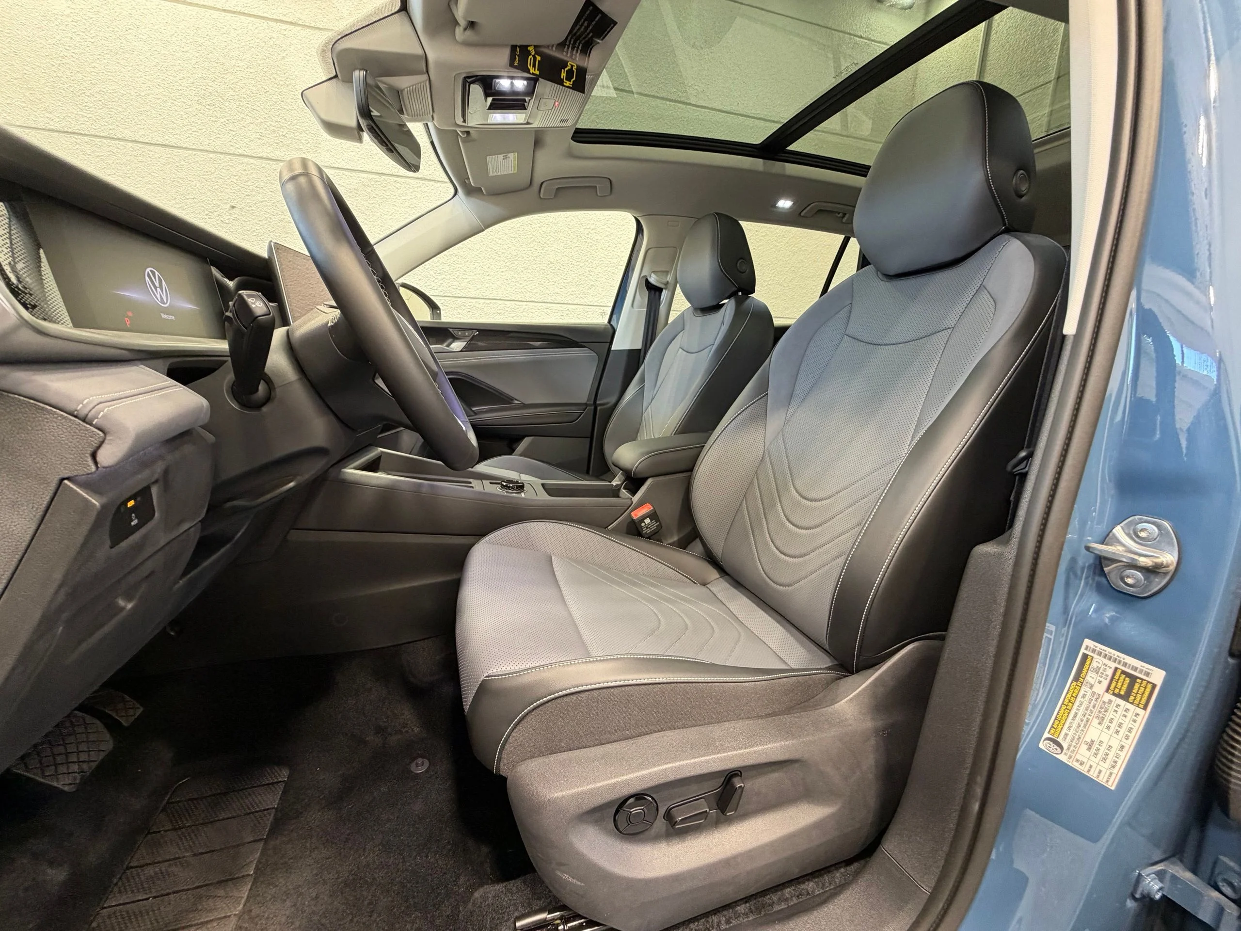 New 2026 Blue Volkswagen SE image 20