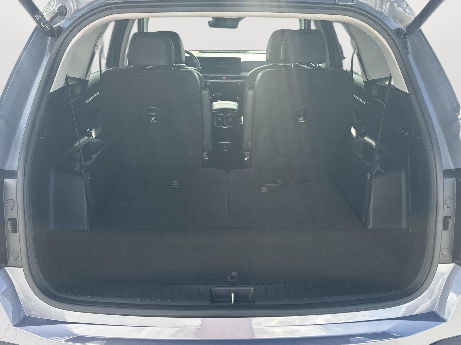 Used 2025 Everlasting Silver Kia SX image 10