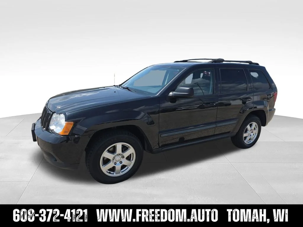 Used 2009 Jeep Grand Cherokee Laredo with VIN 1J8GR48K69C552379 for sale in Tomah, WI