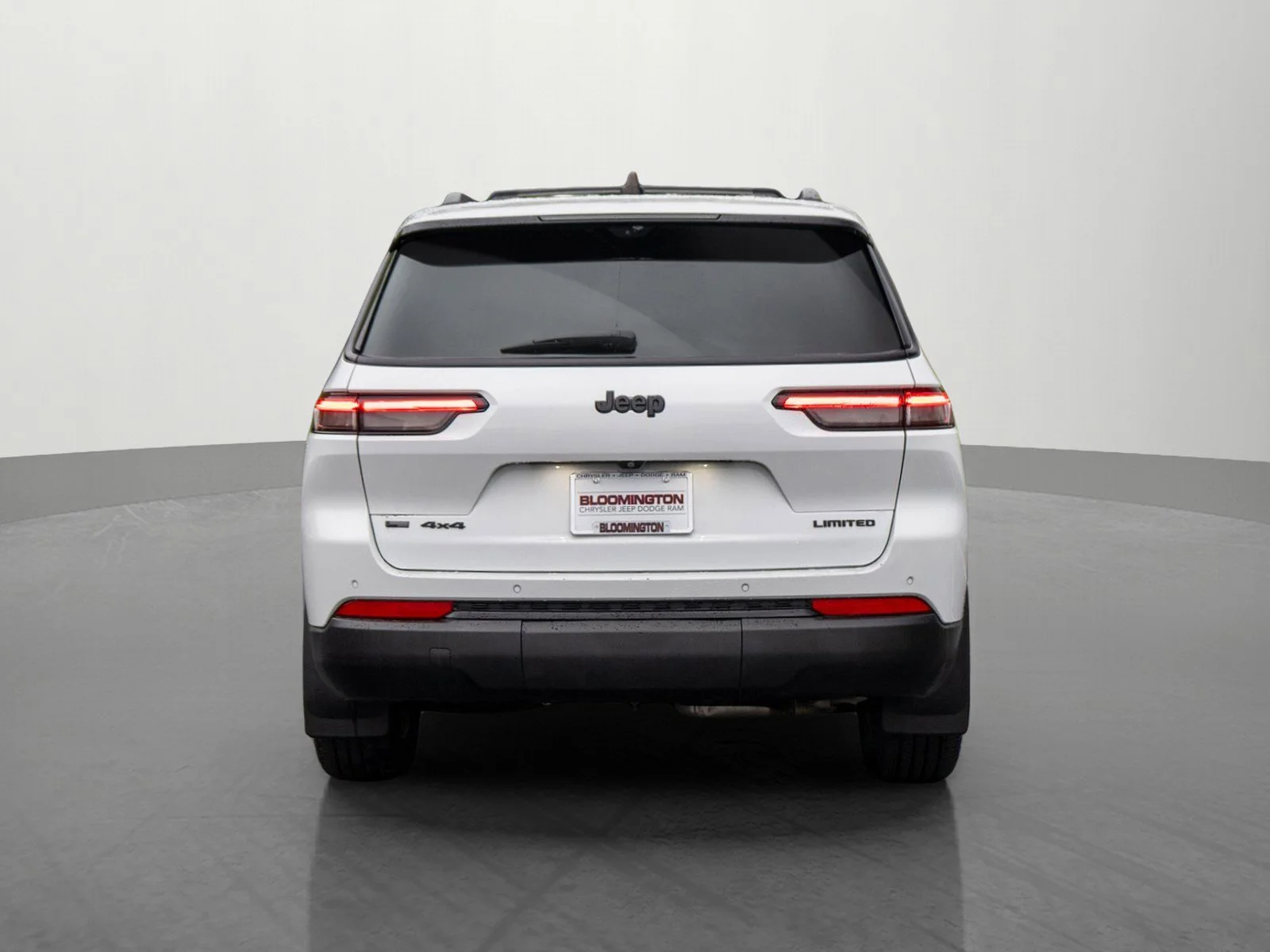 Used 2023 Bright White Clearcoat Jeep Limited image 6