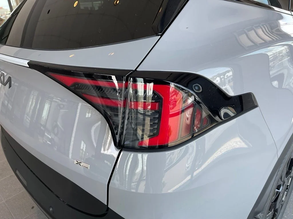 New 2026 Gray Kia X-Line image 30