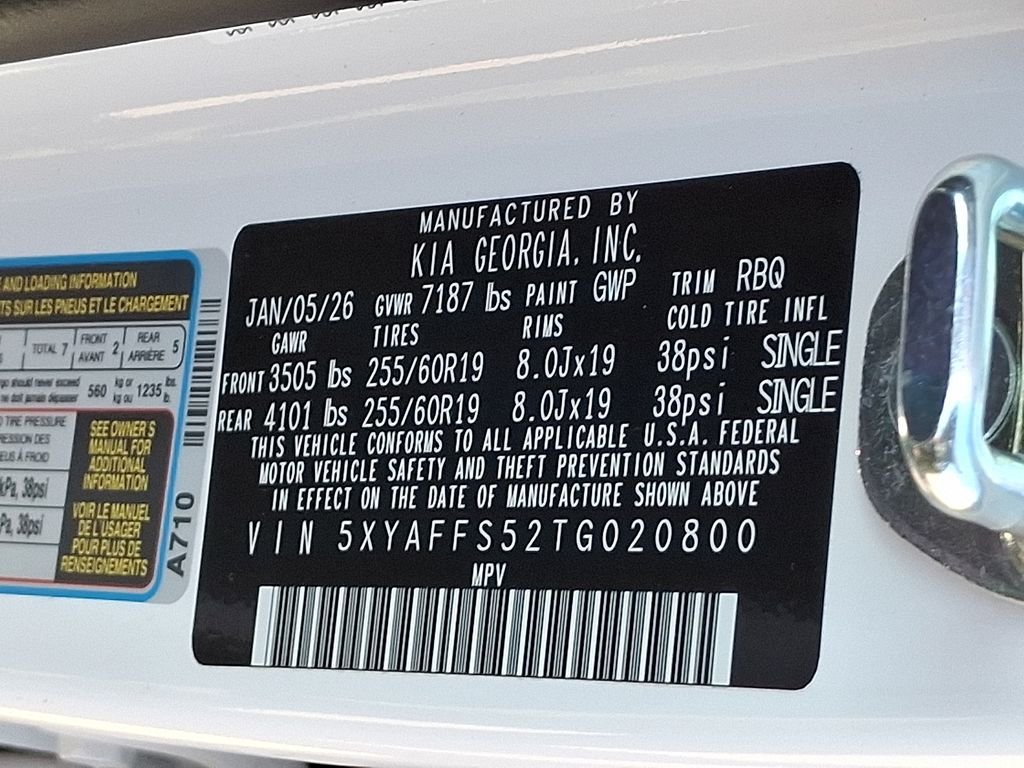 New 2026 Glacial White Pearl Kia Wind AWD image 10