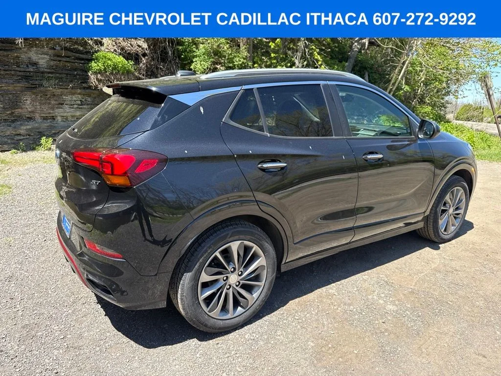 Used 2023 Black Buick Select image 10