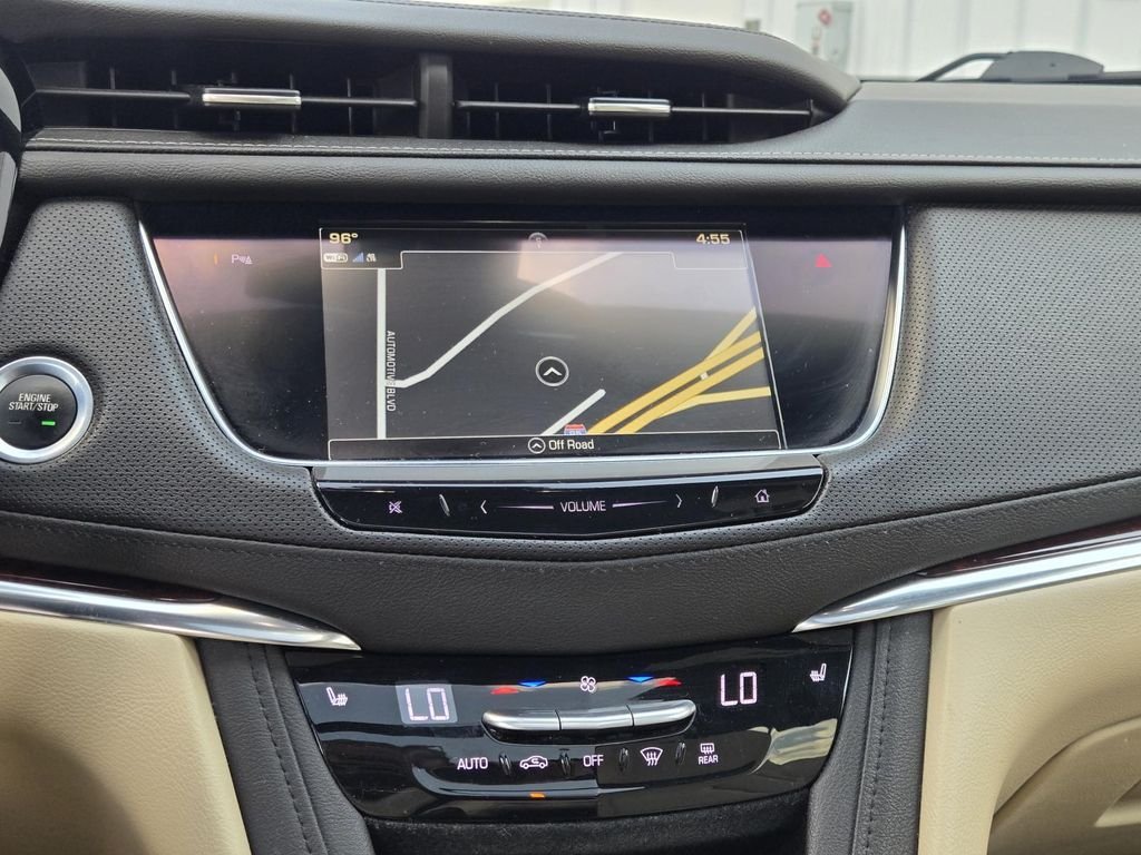 Used 2018 White Cadillac Luxury image 17