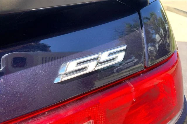 Used 2015 Velvet Chevrolet SS image 8