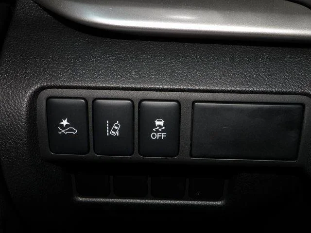 2026 Mitsubishi Eclipse Cross ES - Photo 24
