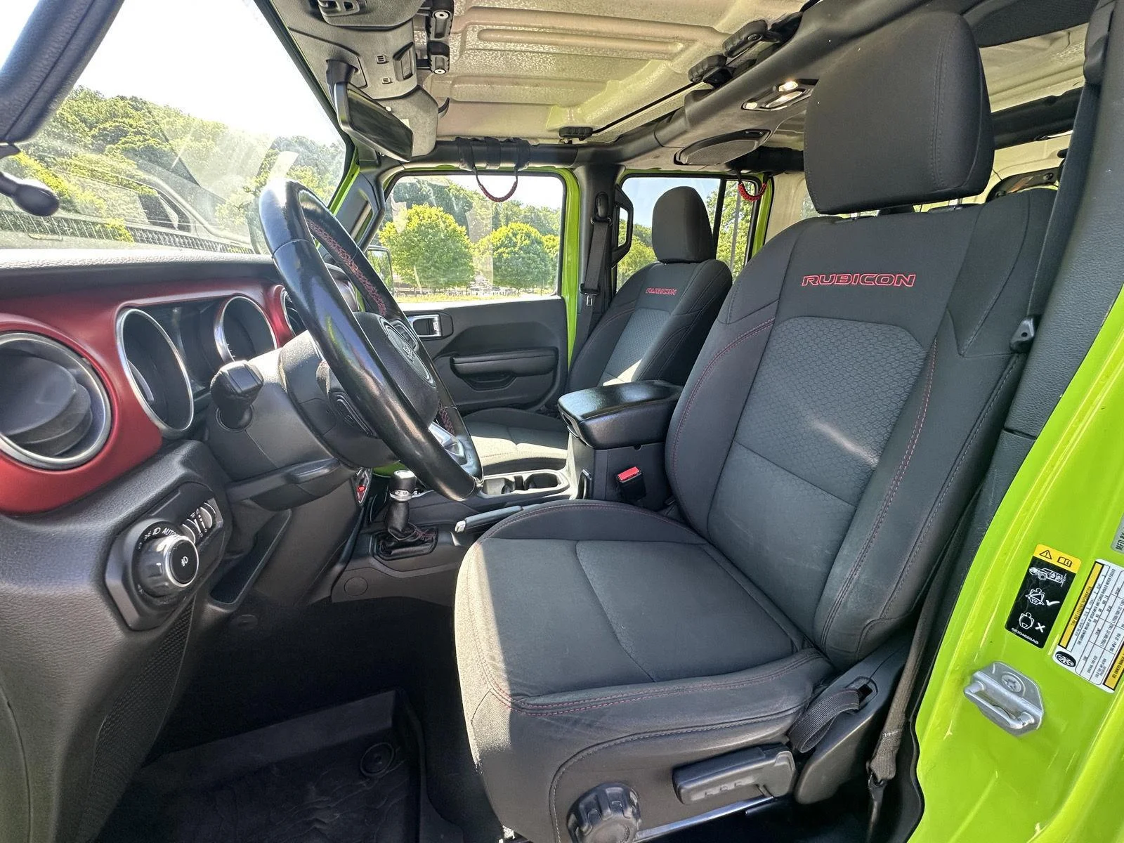 Used 2021 Gecko Clearcoat Jeep Unlimited Rubicon image 9