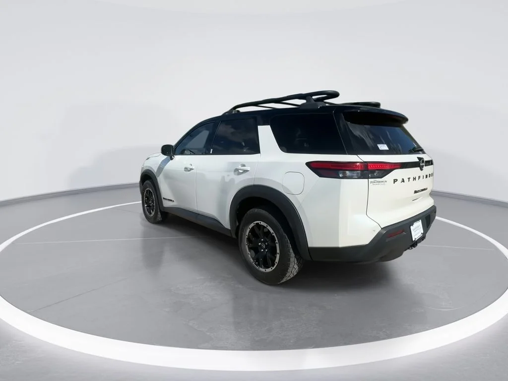 Used 2023 White Nissan Rock Creek image 6
