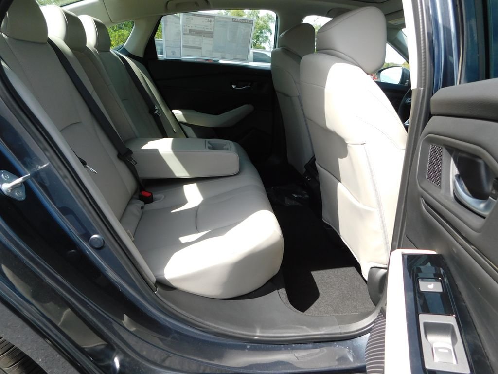New 2026 Meteorite Gray Metallic Honda Touring image 22