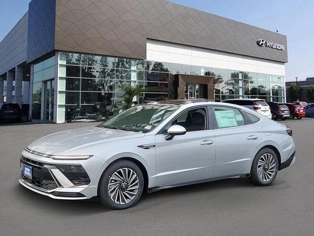 2026 Hyundai Sonata SEL's photo