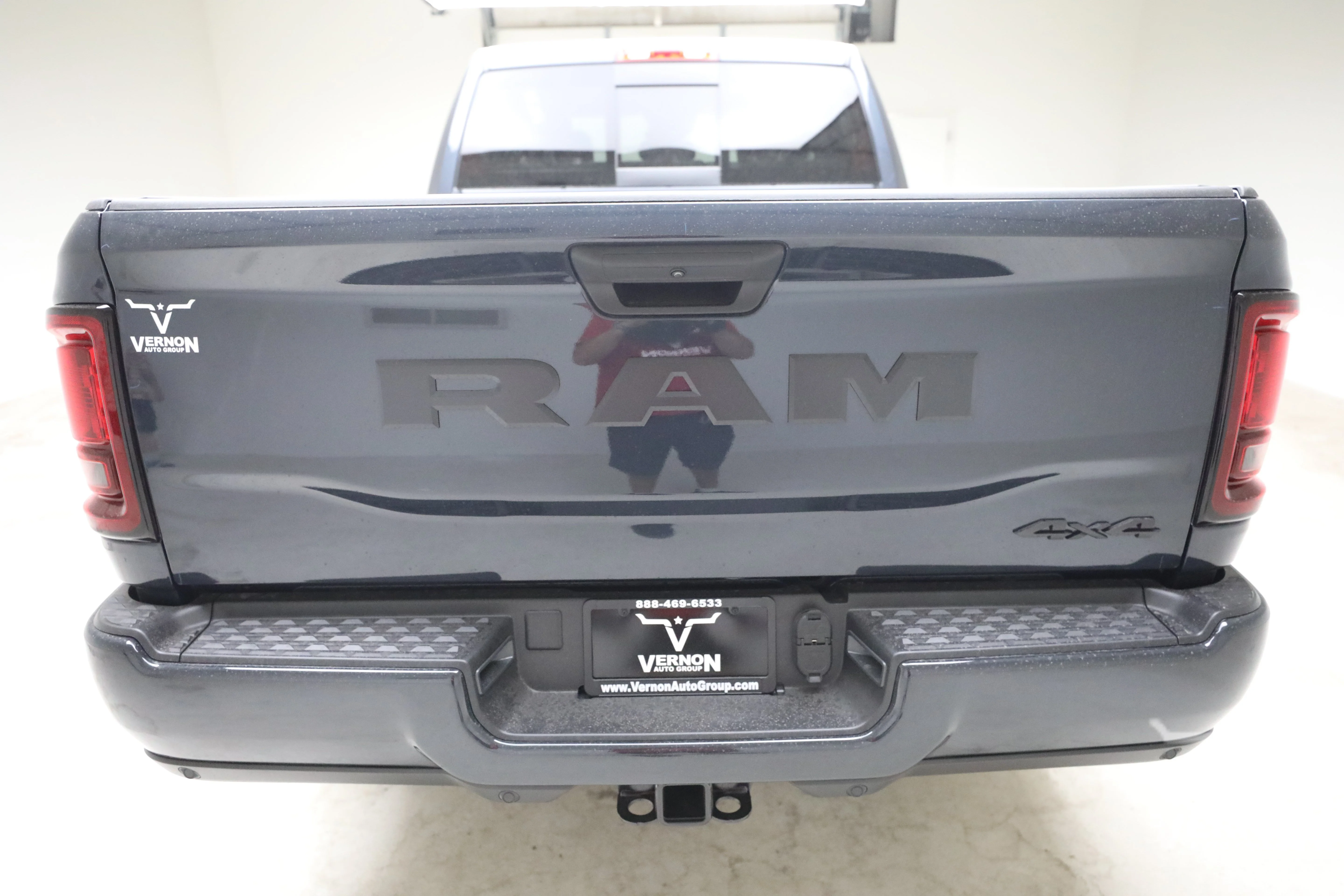 New 2026 Ram 2500 Black Express Crew Cab 4x4