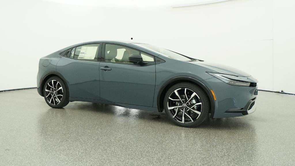New 2026 Guardian Gray Toyota XSE image 5