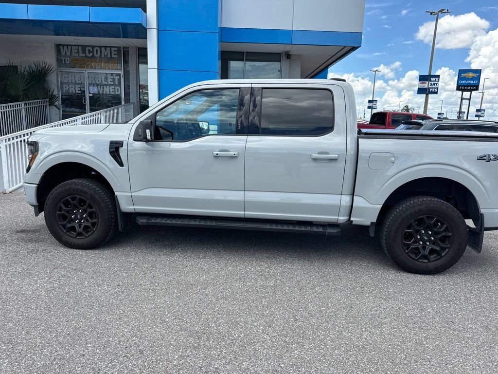 Used 2024 Gray Ford XLT image 8