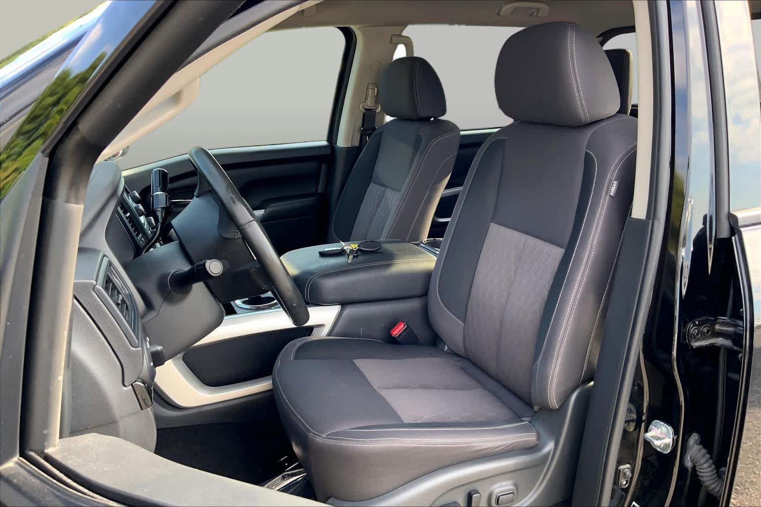 Pre-Owned 2024 Nissan Titan SV