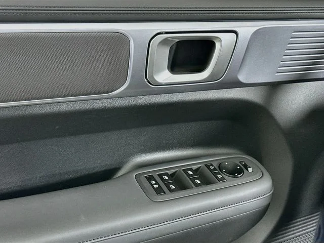 New 2026 Hyundai SANTA FE HYBRID SEL