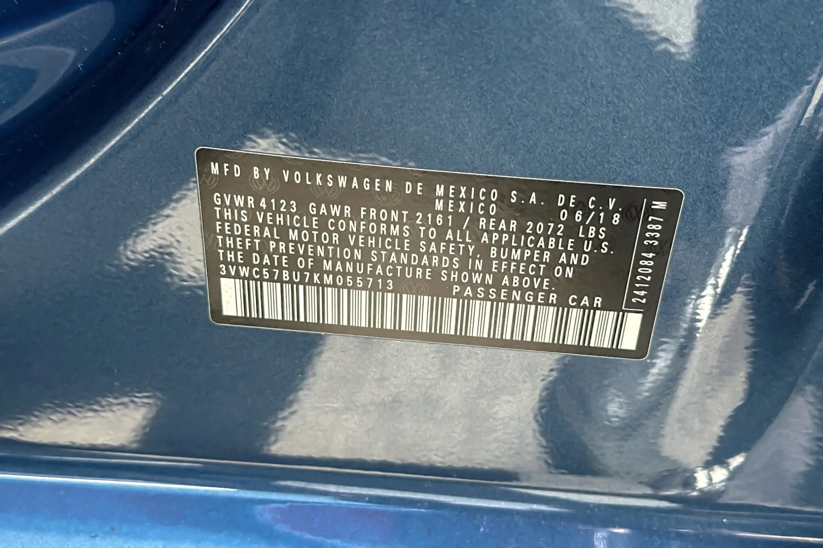 Used 2019 BLUE METALLIC Volkswagen S image 25