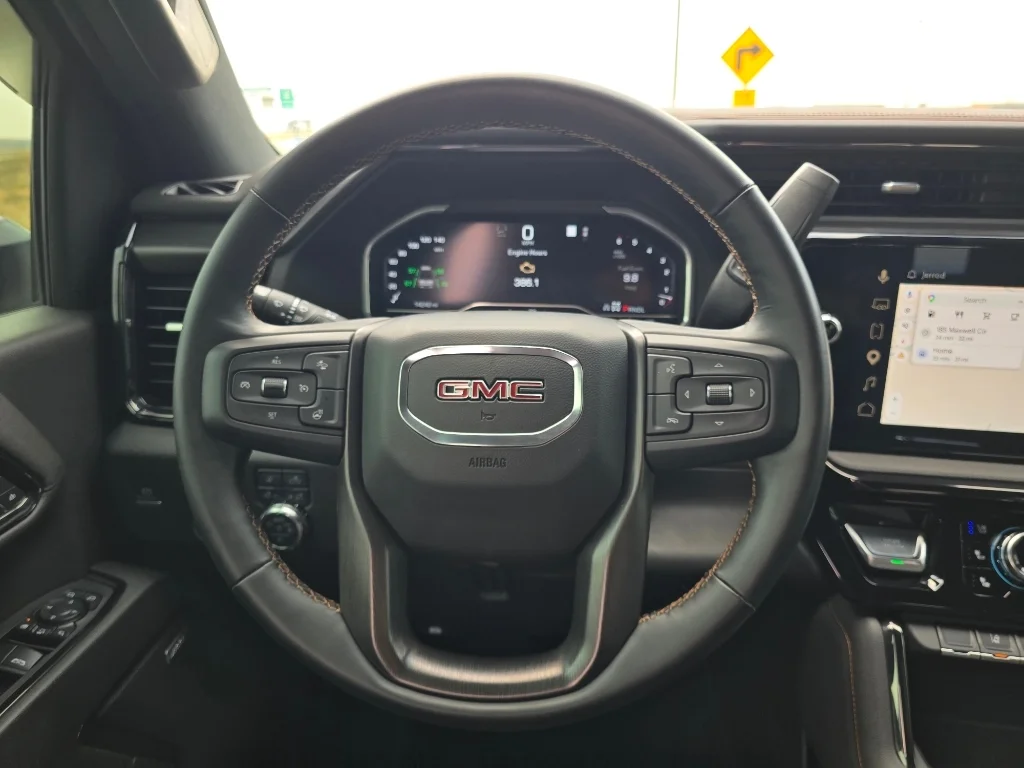 Used 2024 Summit White GMC AT4 image 27