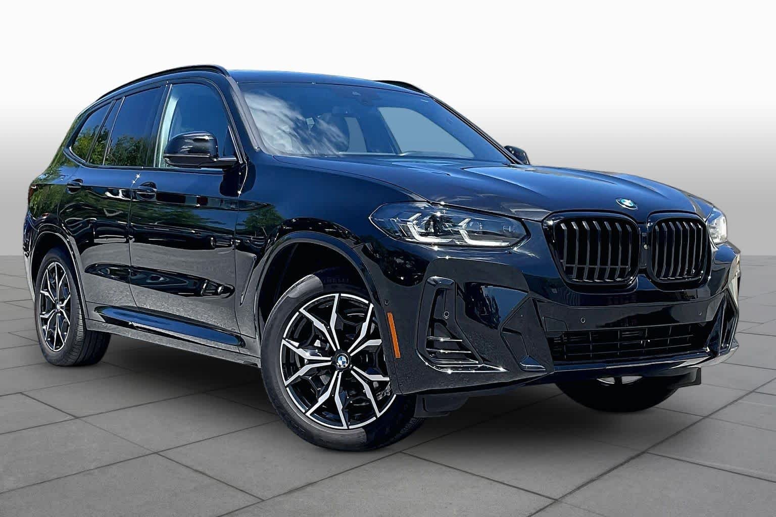 Used 2024 Black Sapphire Metallic BMW xDrive30i image 2