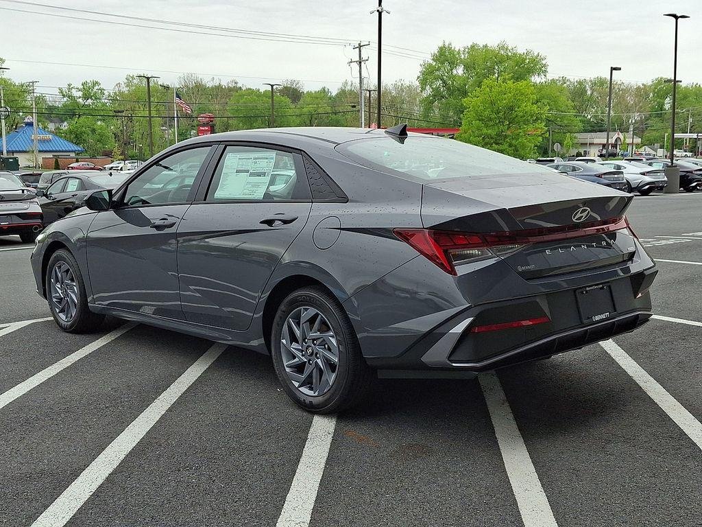 New 2026 Ecotronic Gray Hyundai Blue image 4