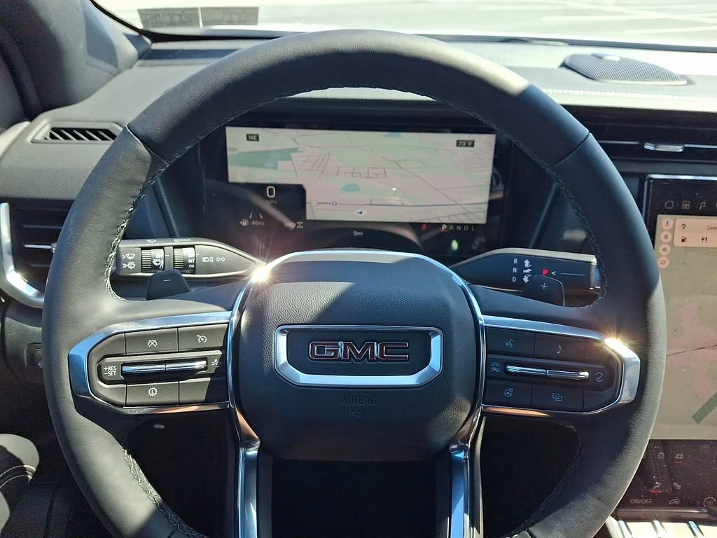 New 2027 Summit White GMC Elevation image 10