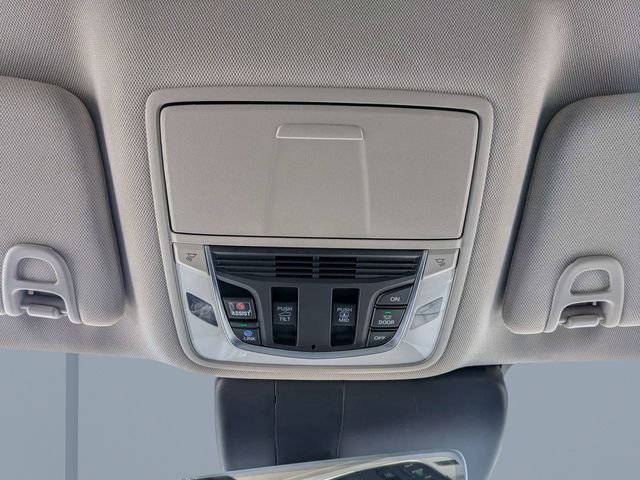 Used 2023 Majestic Black Pearl Acura Technology Package image 27