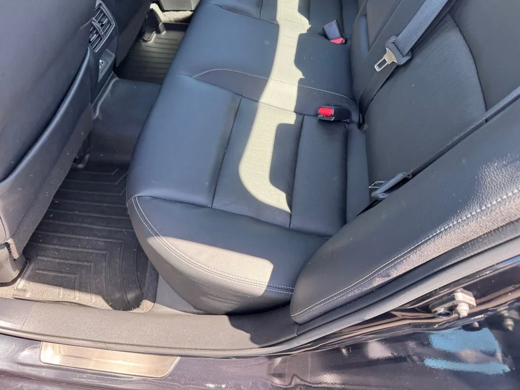 Used 2021 Blue Nissan 2.5 SL image 9