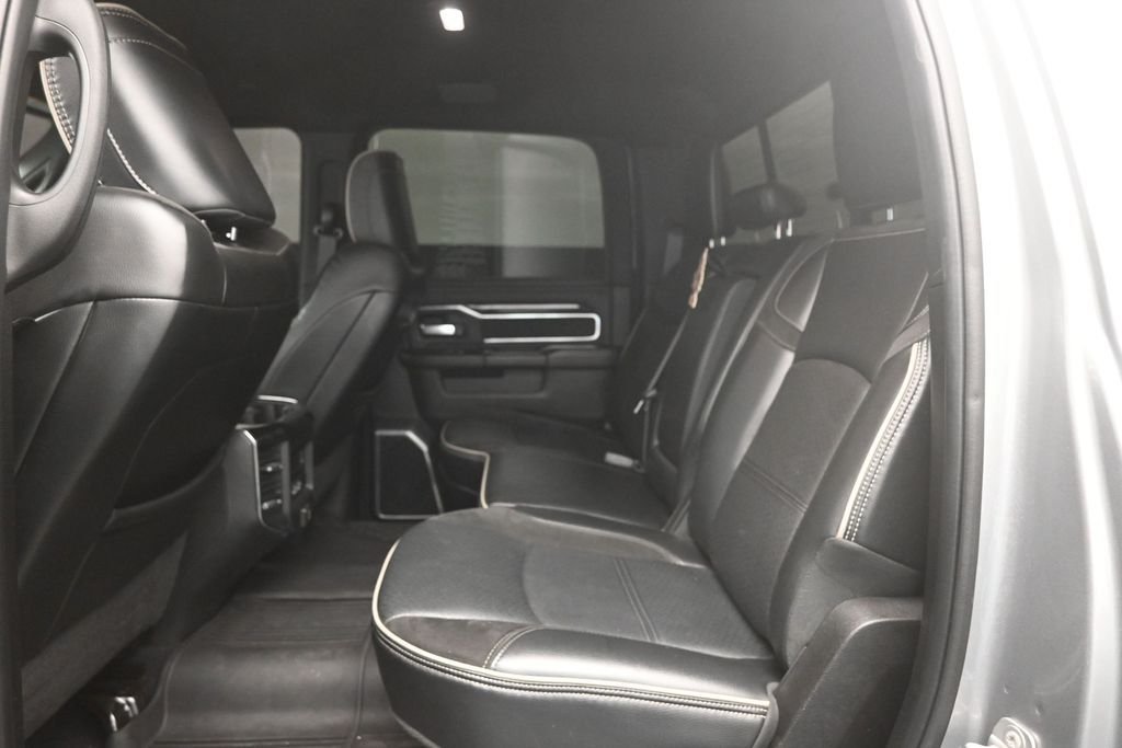 Used 2022 Silver Ram Laramie image 27