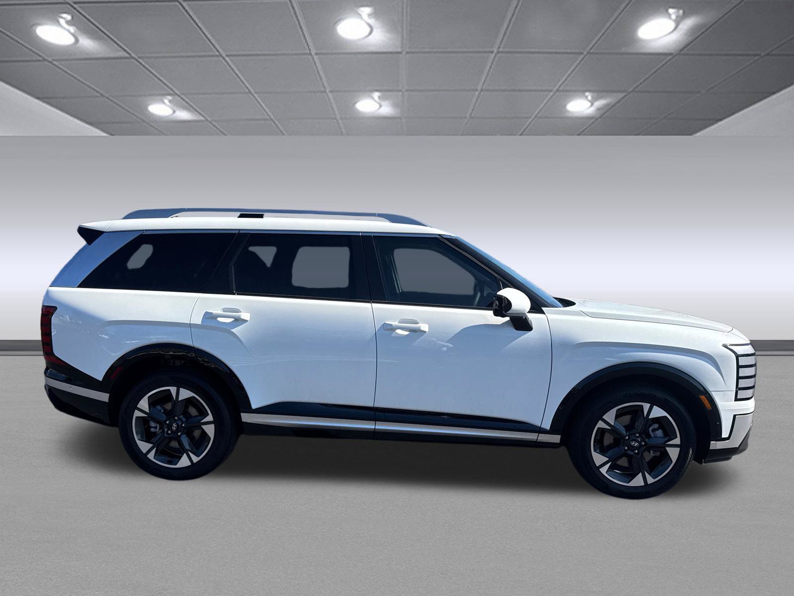 New 2026 Creamy White Pearl Hyundai Limited image 4