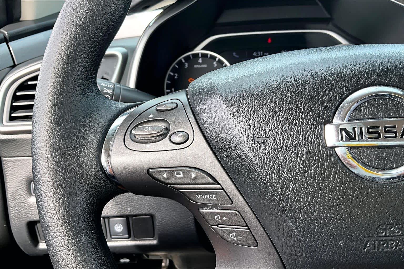 Used 2020 Super Black Metallic Nissan S image 23