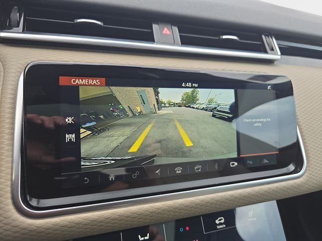 Used 2018 Silver Land Rover S image 26