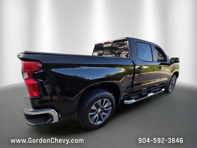 New 2026 Black Chevrolet LT image 7