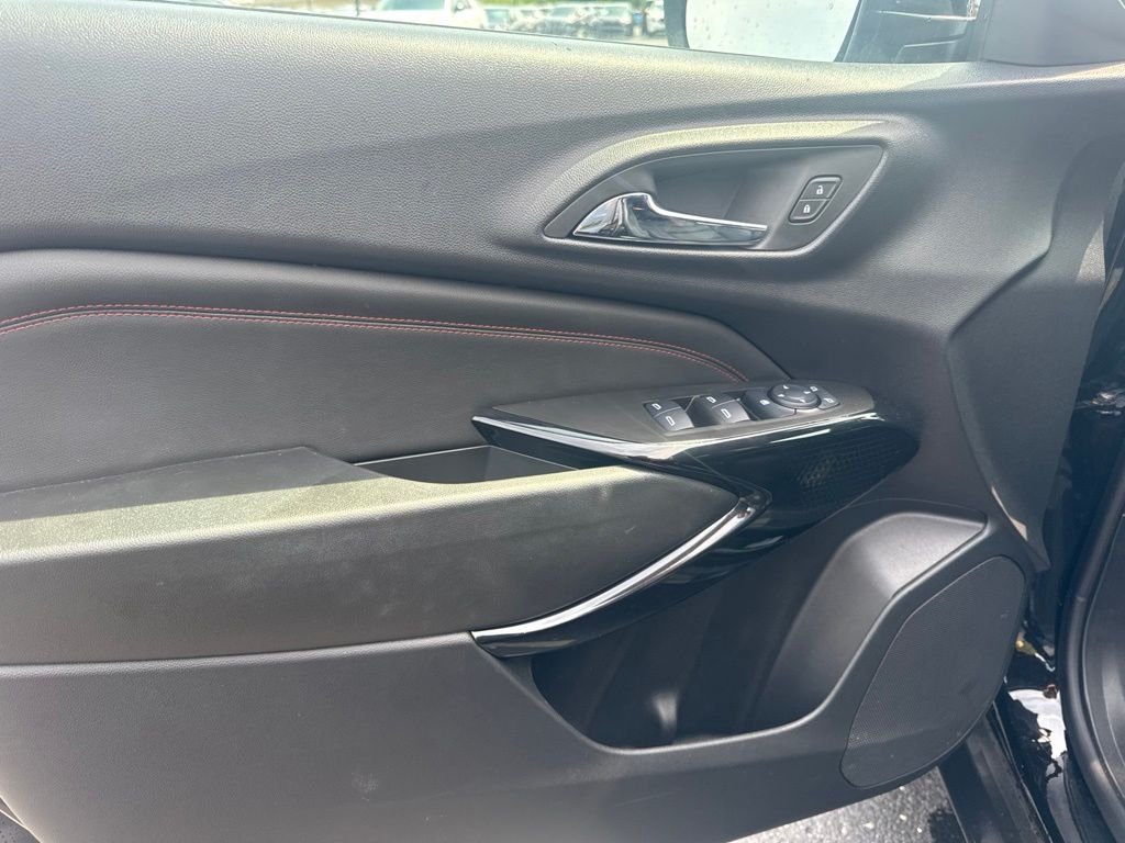 2025 Chevrolet Trax RS - Photo 13