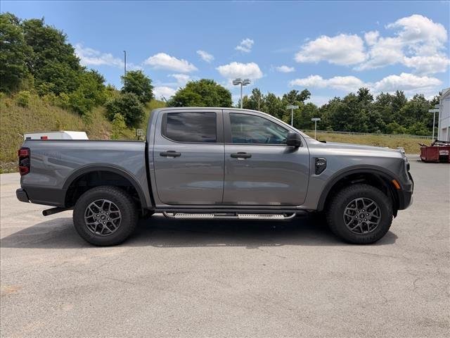 Used 2025 Carbonized Gray FORD XLT image 6