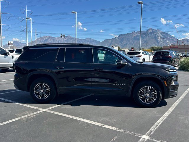 2026 Chevrolet Traverse LT - Photo 8