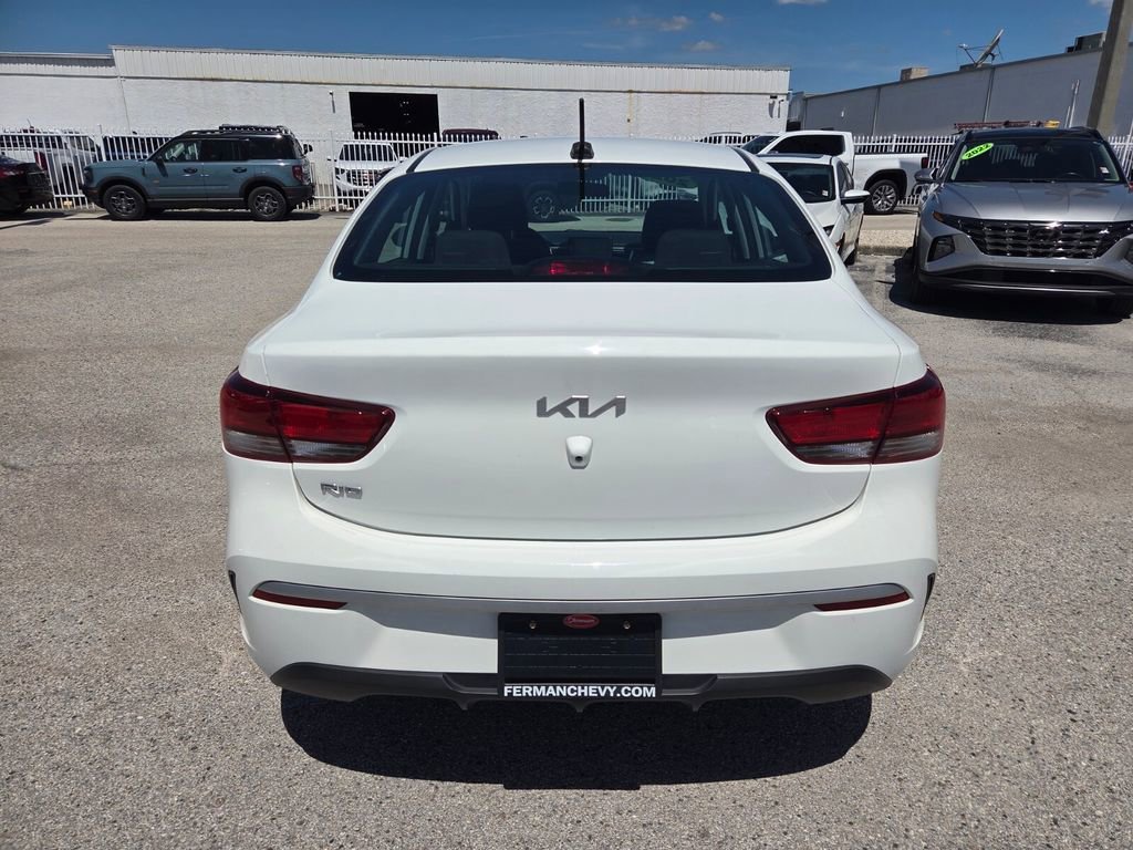 Used 2023 White Kia LX image 12