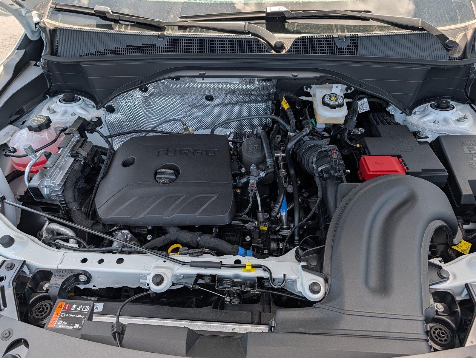 New 2026 Summit White Chevrolet LT image 36