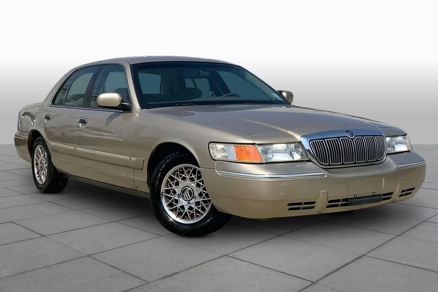 Used 2000 HARVEST GOLD CLEARCOAT METALLIC Mercury GS image 2