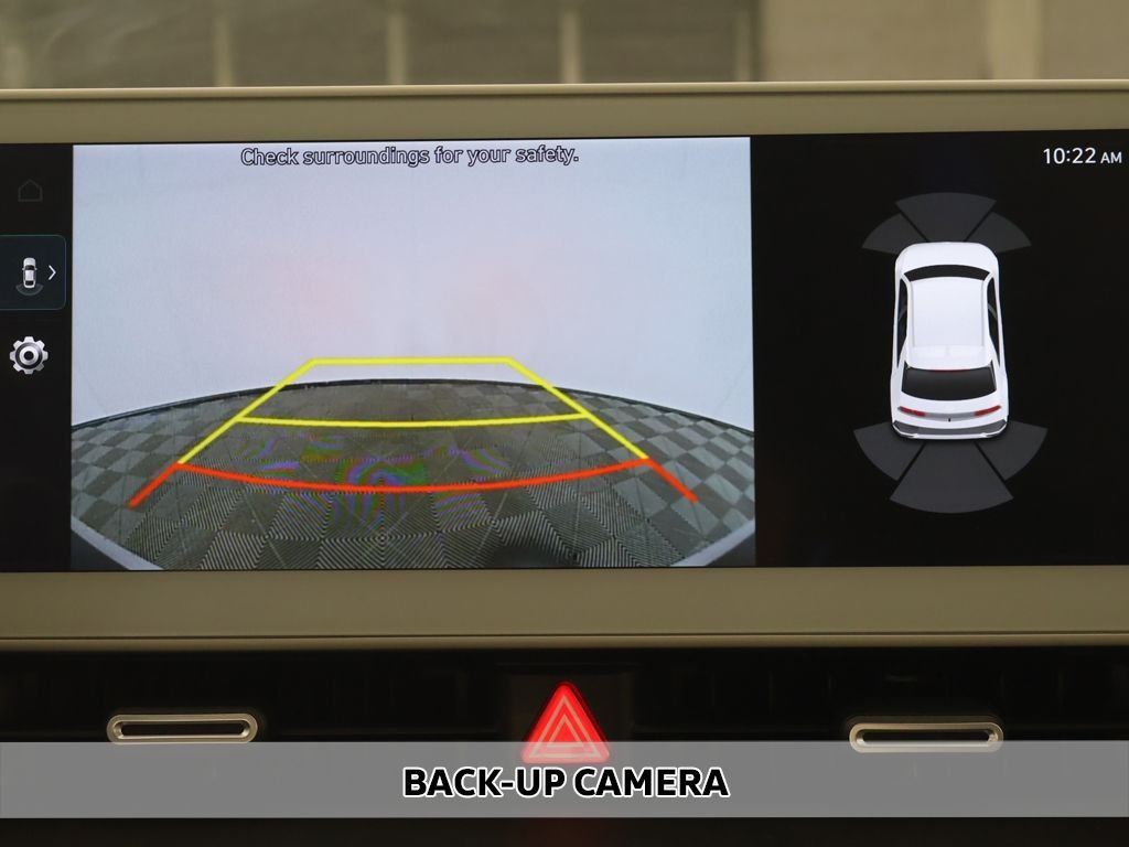 Used 2024 White Hyundai SEL image 6