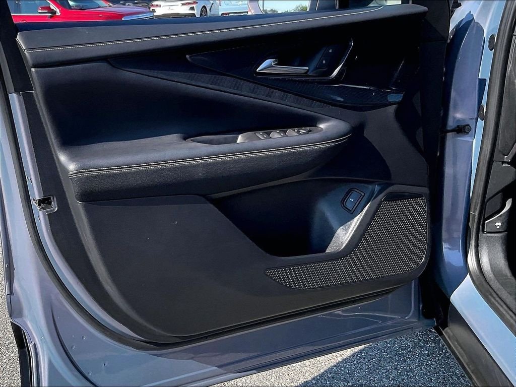 Used 2024 Gray Chevrolet LT image 9