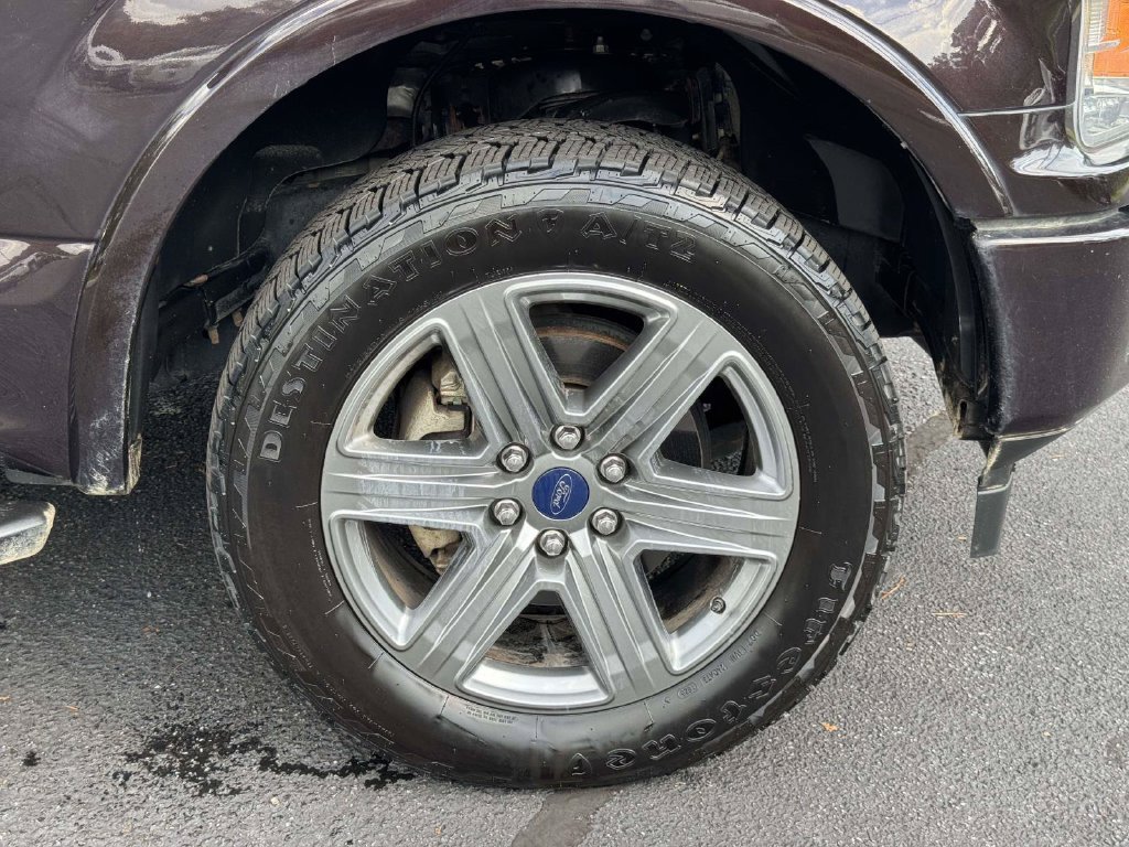 Used 2019 Red Ford XLT image 27