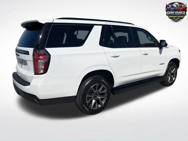 Used 2024 White Chevrolet Z71 image 5