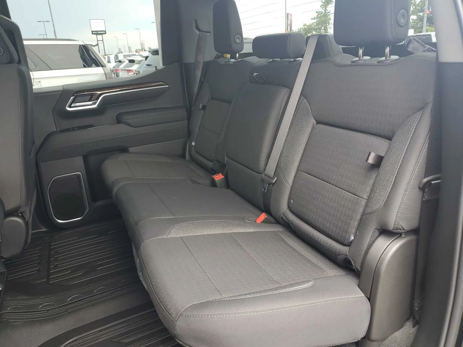 New 2026 Onyx Black GMC Elevation image 24
