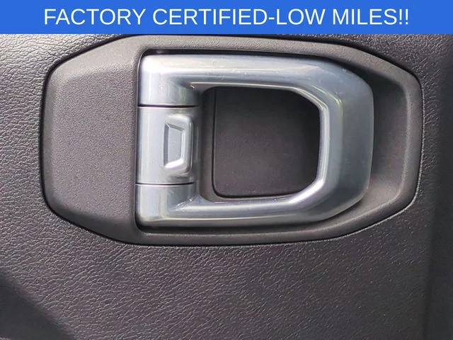 Used 2023 White Jeep Rubicon 4xe image 27