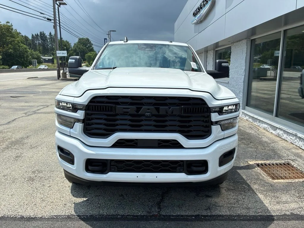 New 2026 Bright White Clear-Coat Exterior Paint RAM Big Horn image 5