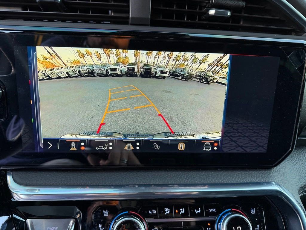 Used 2025 Sterling Metallic GMC Denali image 19