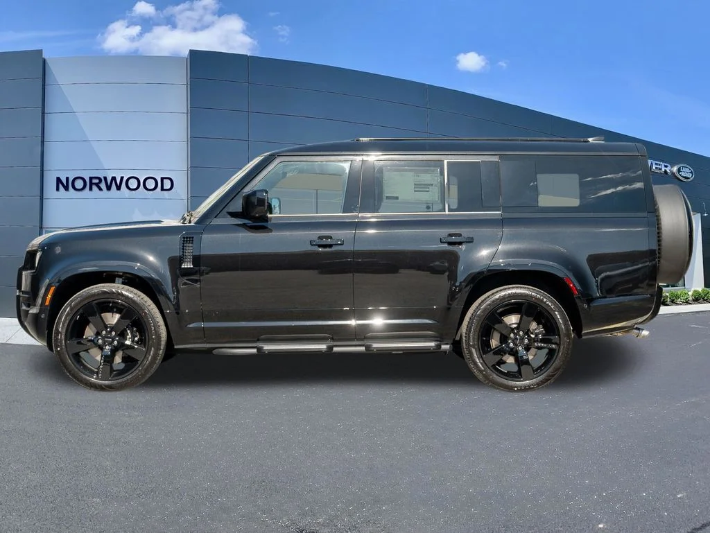 New 2026 Black Land Rover V8 image 7