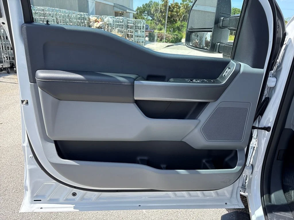New 2026 White Ford XLT image 24